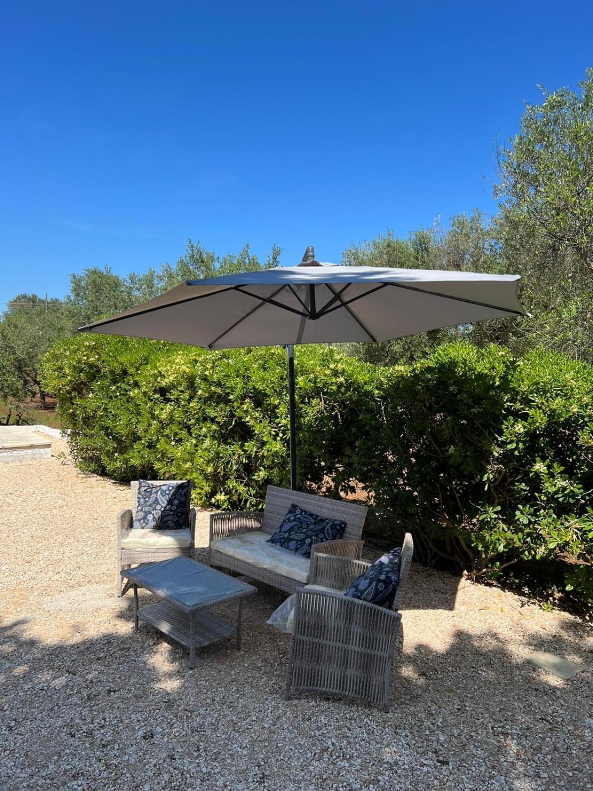 Trullo La Quercia Villa Ostuni Eksteriør billede