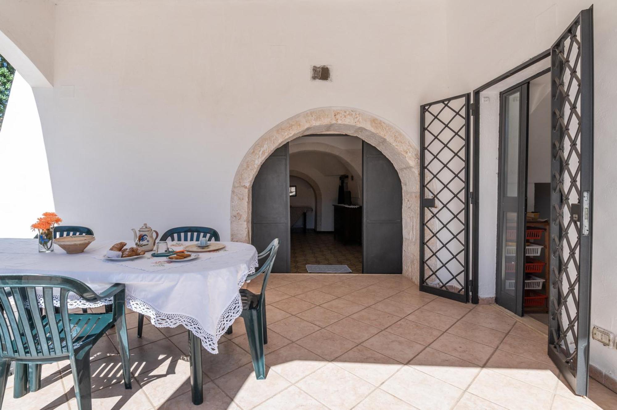 Trullo La Quercia Villa Ostuni Eksteriør billede
