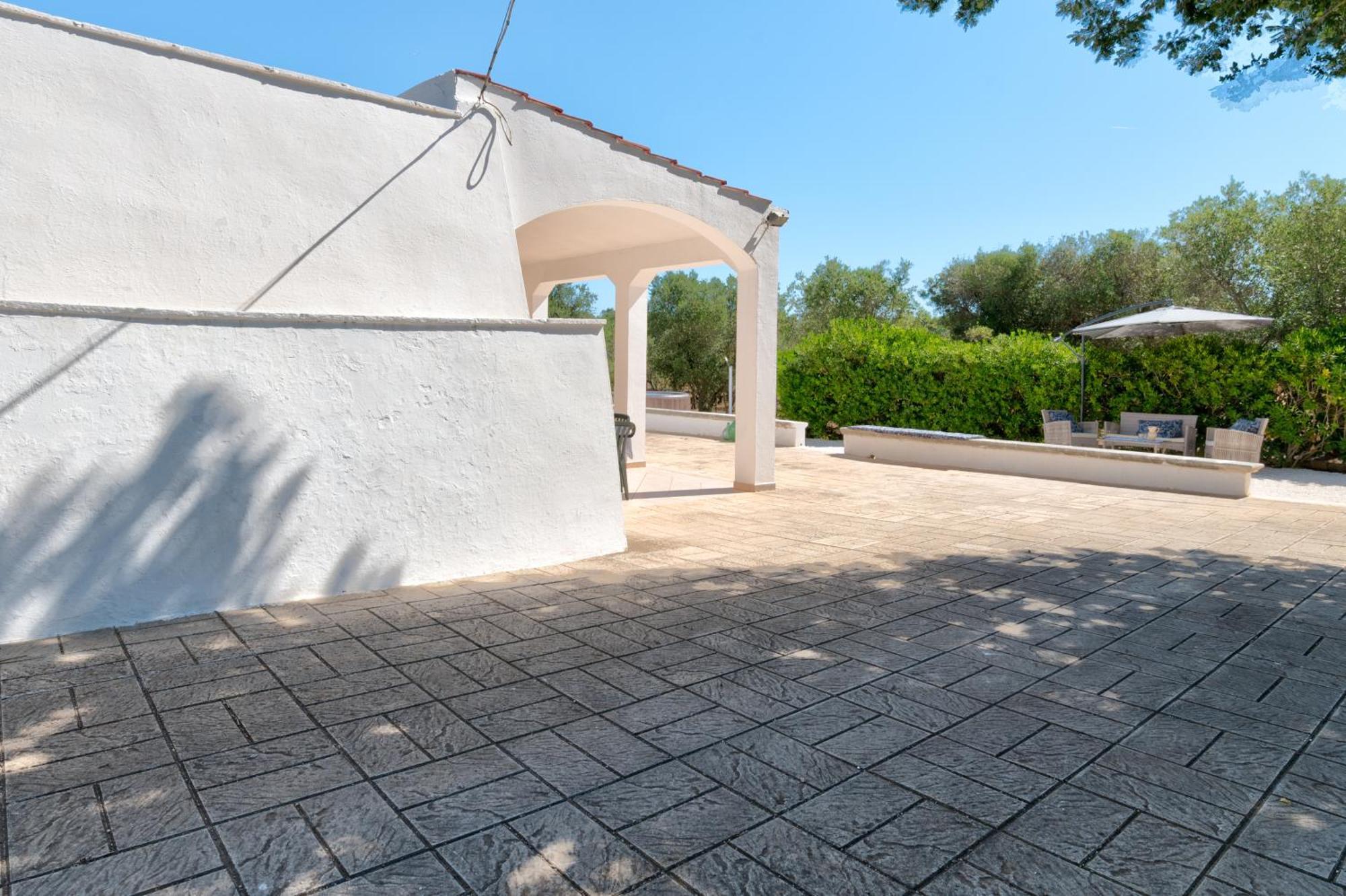 Trullo La Quercia Villa Ostuni Eksteriør billede