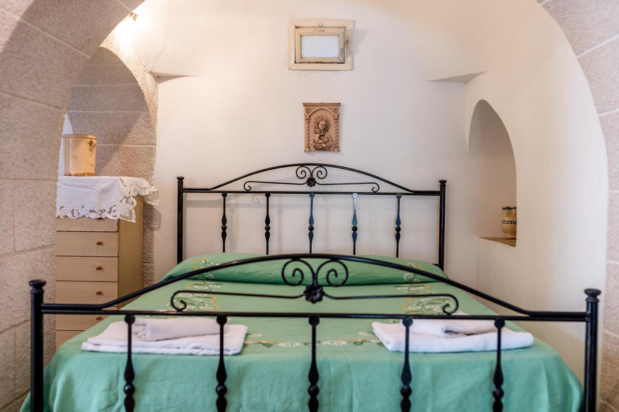 Trullo La Quercia Villa Ostuni Eksteriør billede
